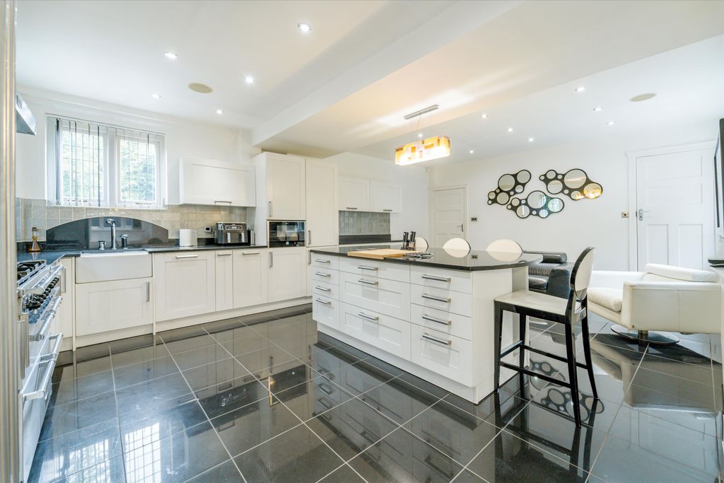 Additional image 6 of 7 bed detached house for saleMeadow Road, Harborne, Birmingham B17