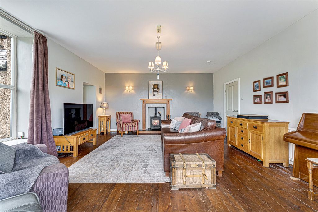 Property photo 2 of 38 Reception Room