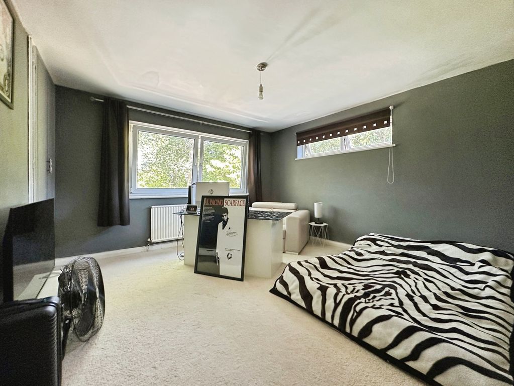 Property photo 3 of 14 Pbox-Img.Jpg