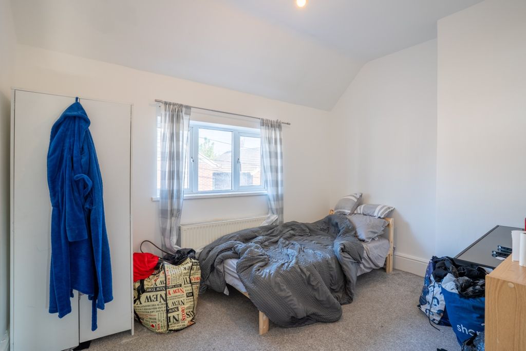 Property photo 2 of 12 5121462