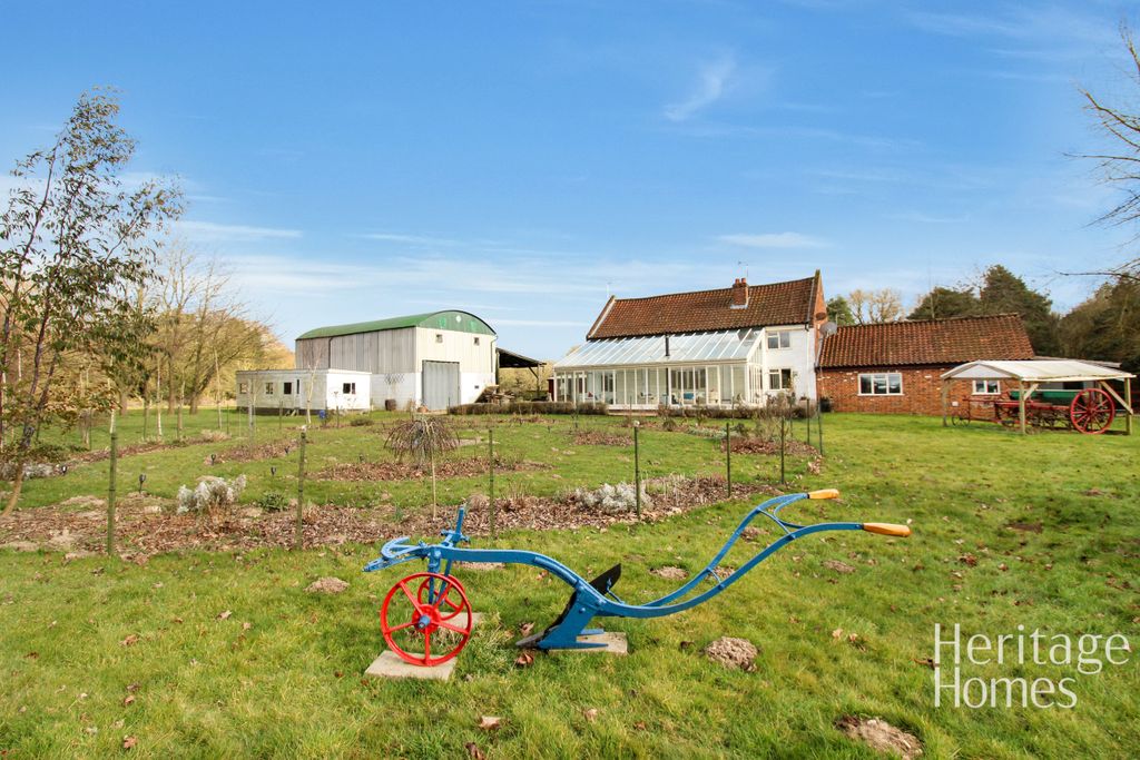 Property photo 2 of 48 Img_5457