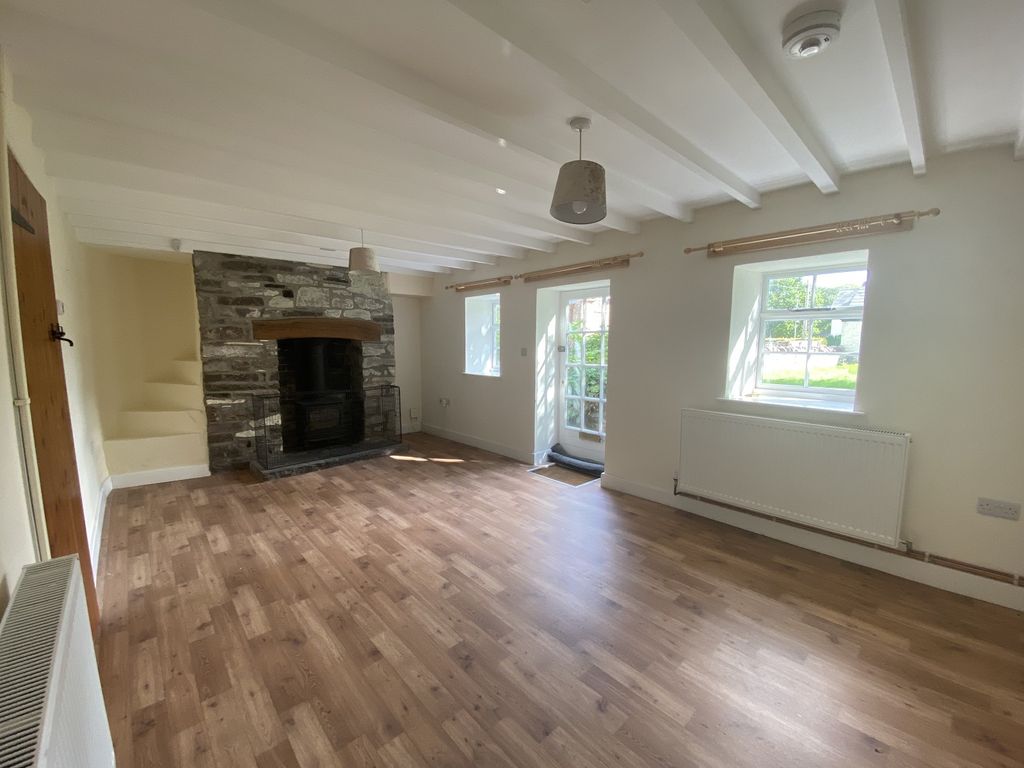 Property photo 2 of 13 Living Room