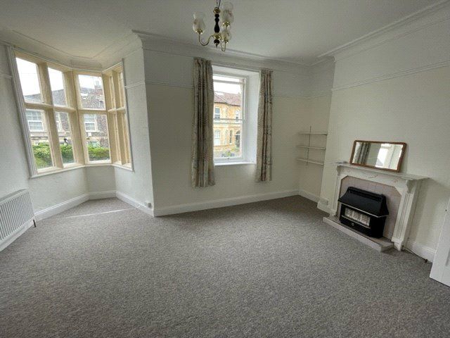 Property photo 2 of 10 Living Room
