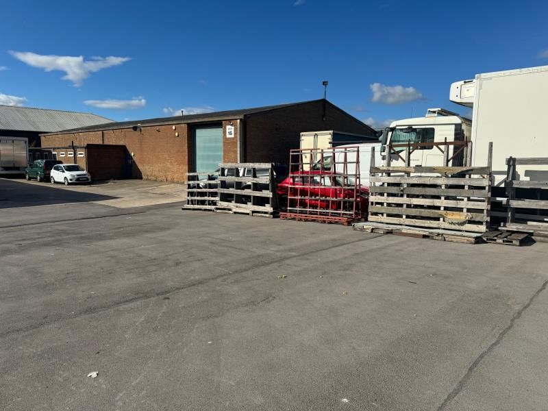 Property photo 2 of 3