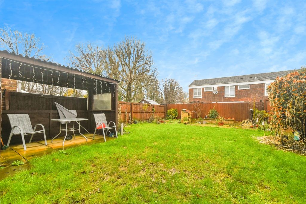 Property photo 2 of 17