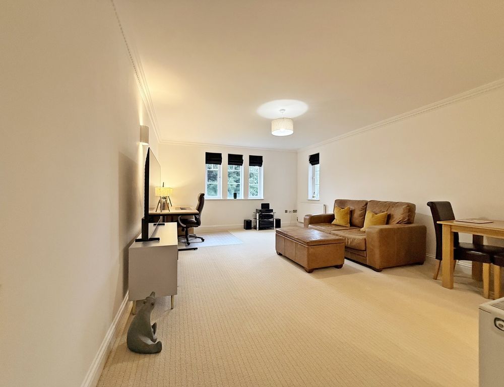 Property photo 3 of 19 Lounge-Diner