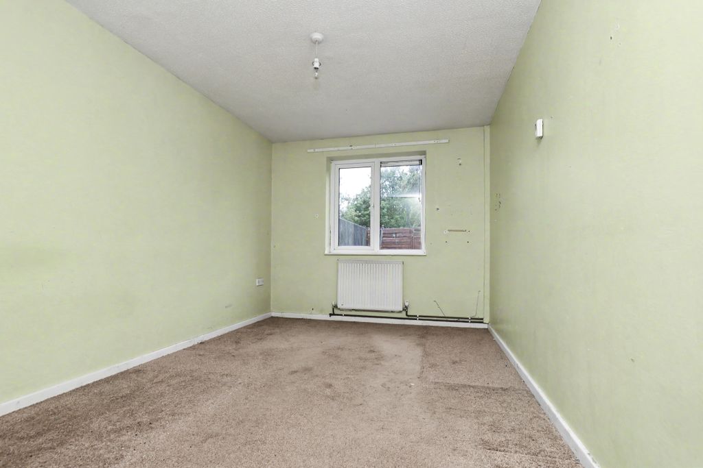 Property photo 3 of 8 115 Tag Croft, Ingol, Preston, Lancashire, Pr2 7Ah