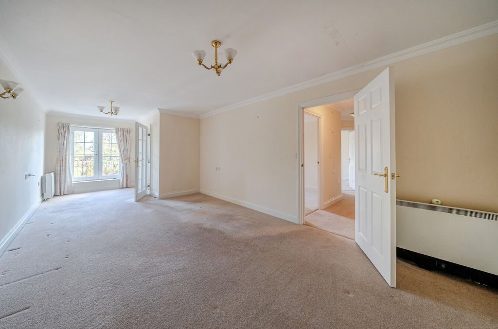 Property photo 2 of 10 1-6Abd52A6776Db-1...