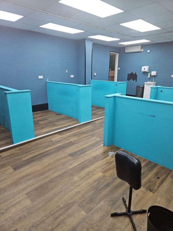 Property photo 2 of 11 Photo 2