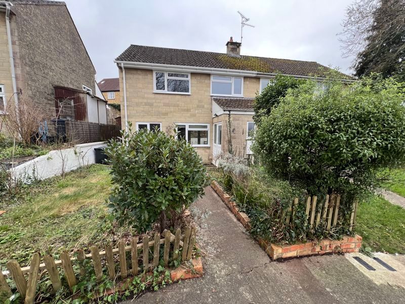 Property photo 1 of 12 Photo 13