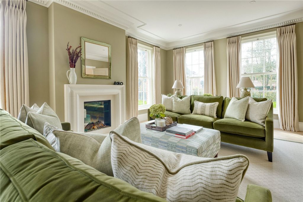 Property photo 3 of 5 Show Home