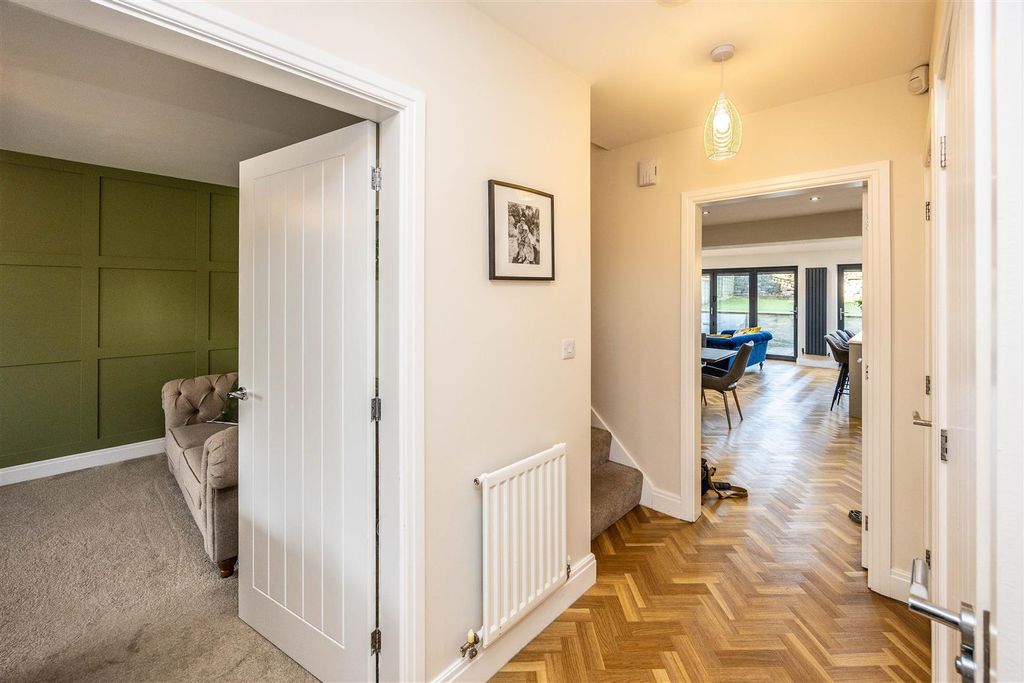 Property photo 3 of 29 9Shalifax-021225-40.Jpg