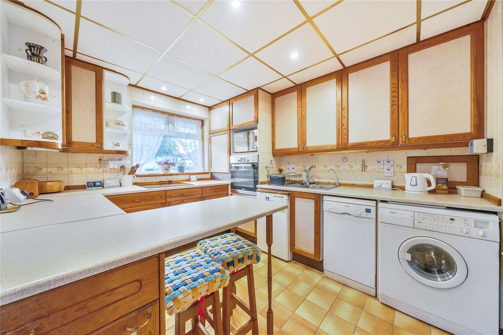 Property photo 2 of 17 Picture No. 05