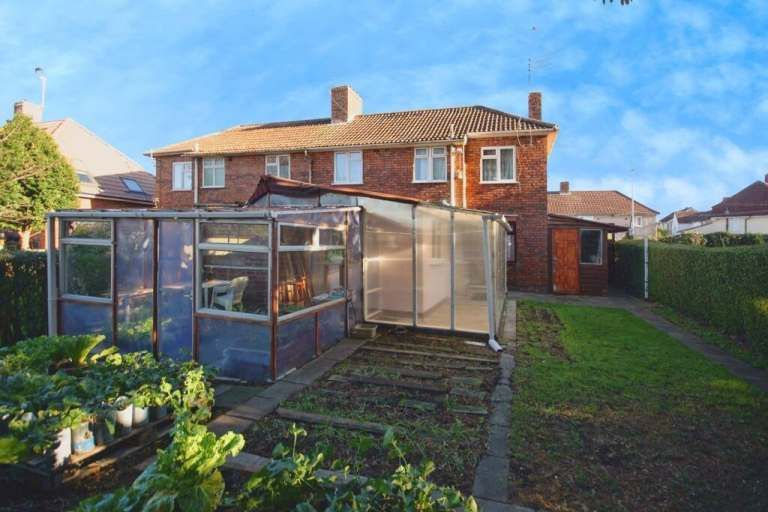 Property photo 3 of 14