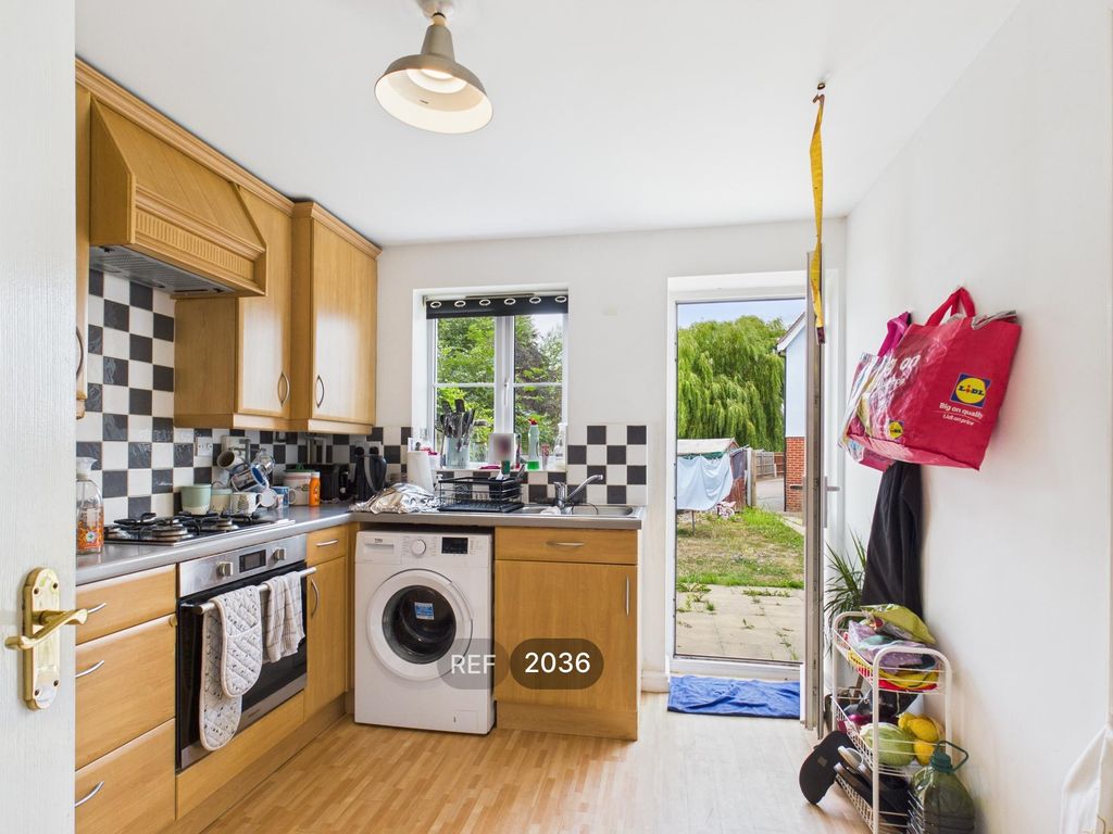 Property photo 1 of 20 Kitchen