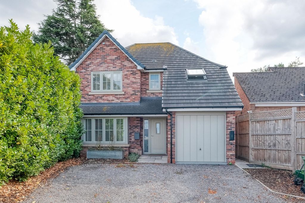 Property photo 1 of 16