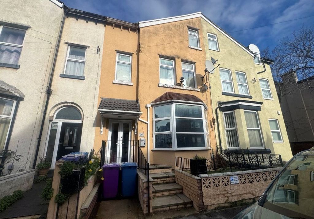 Property photo 1 of 2 Picture No. 01