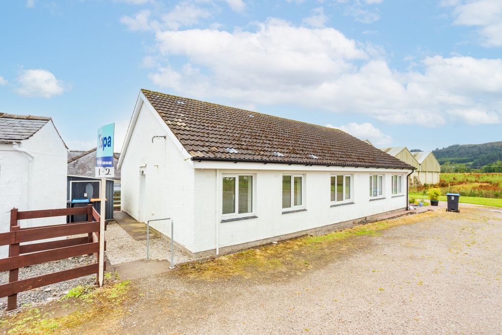 Property photo 1 of 17 External - Front