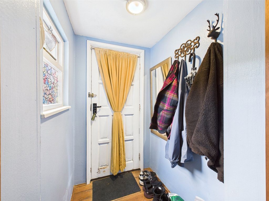 Property photo 3 of 18 Picture No. 28