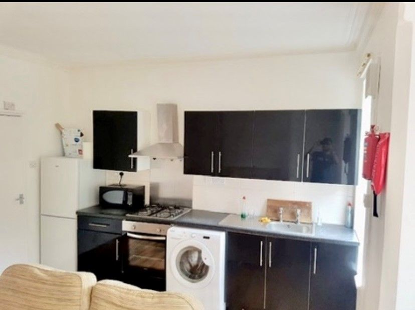 Property photo 2 of 4