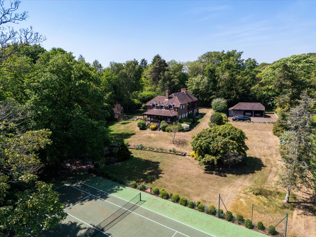 Property photo 1 of 18 Image