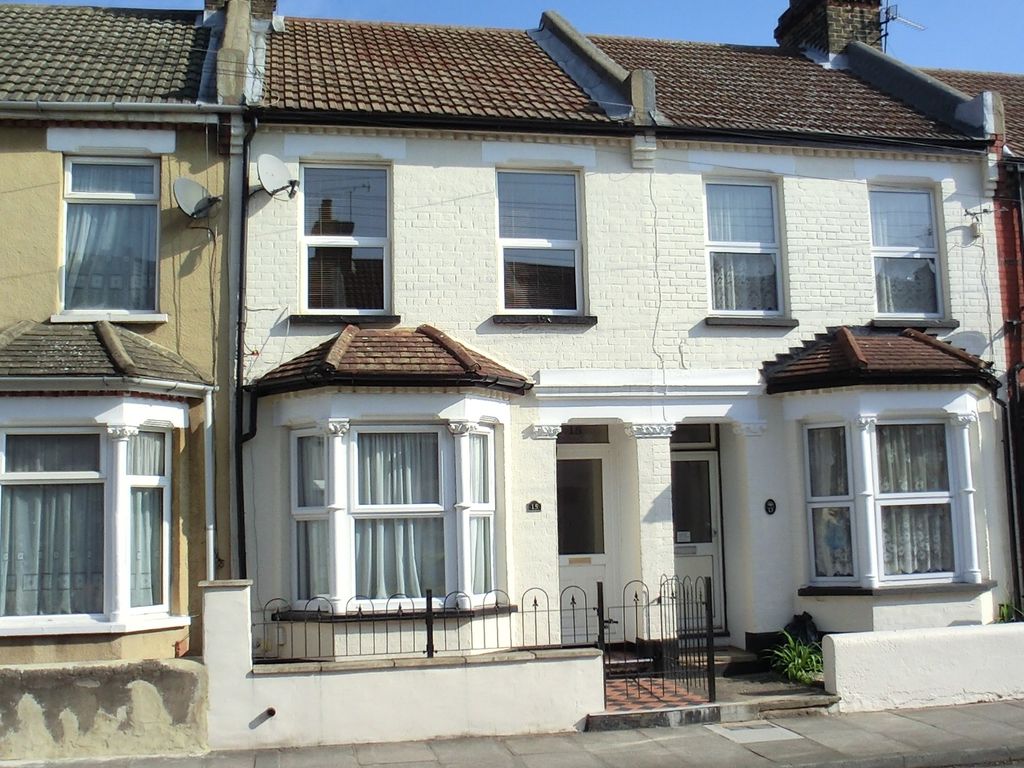 Property photo 1 of 11 4527770