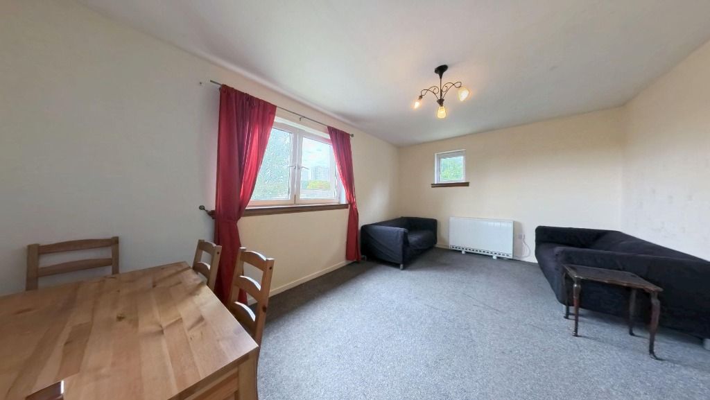 Property photo 3 of 17 Photo 3