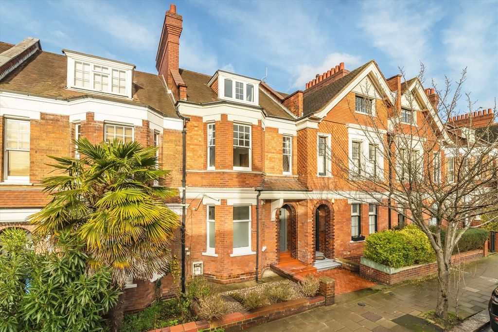 Property photo 3 of 9