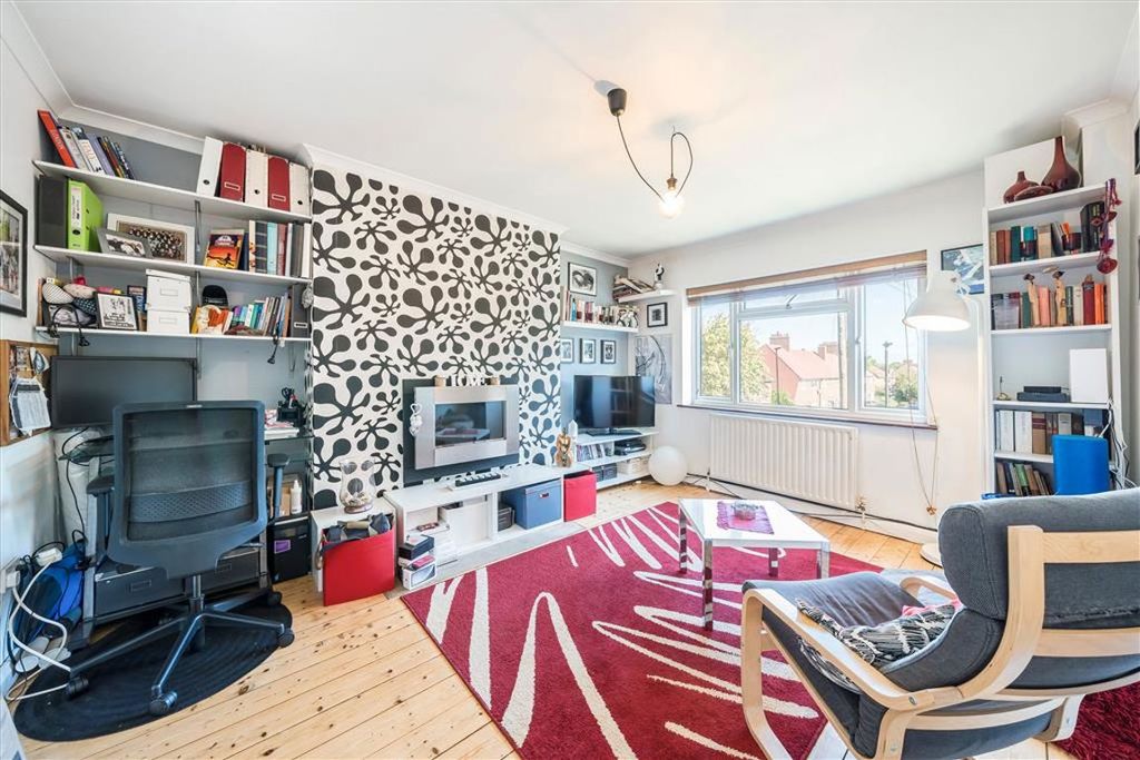 Property photo 2 of 7