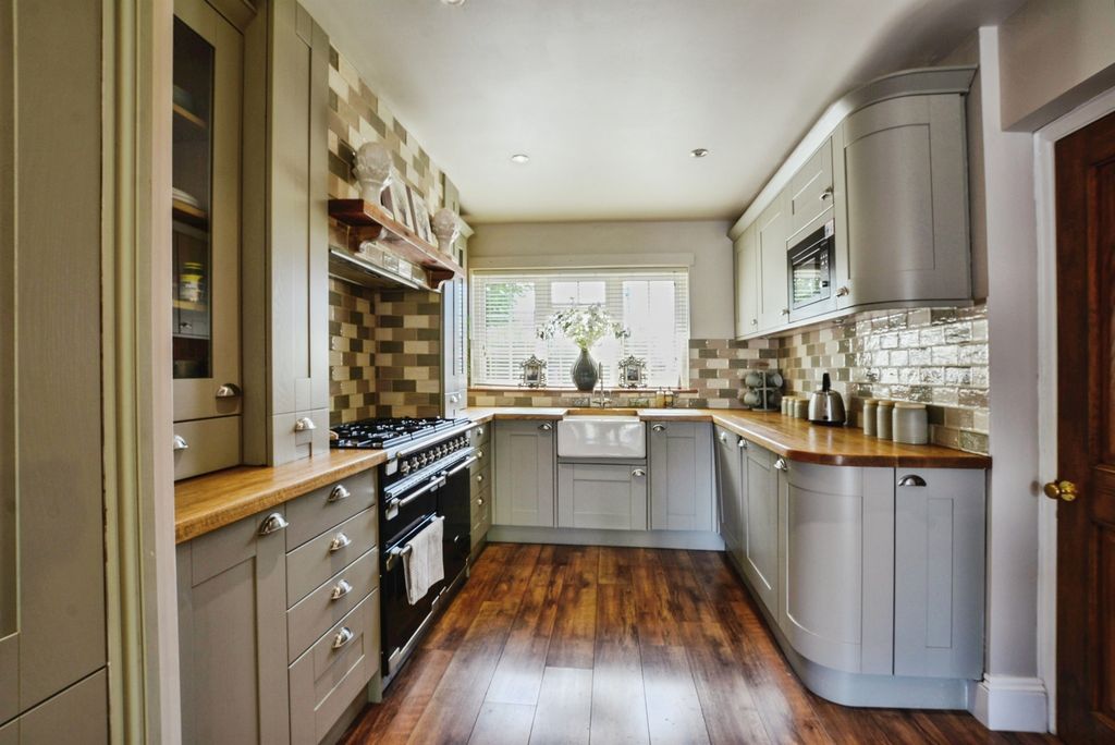 Additional image 4 of 4 bed detached house for saleTower Road, Boston PE21