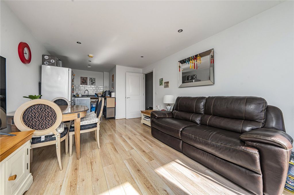Property photo 3 of 11 Picture No. 07