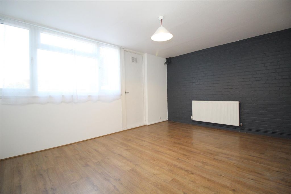 Property photo 2 of 9 Dining Room.Jpg