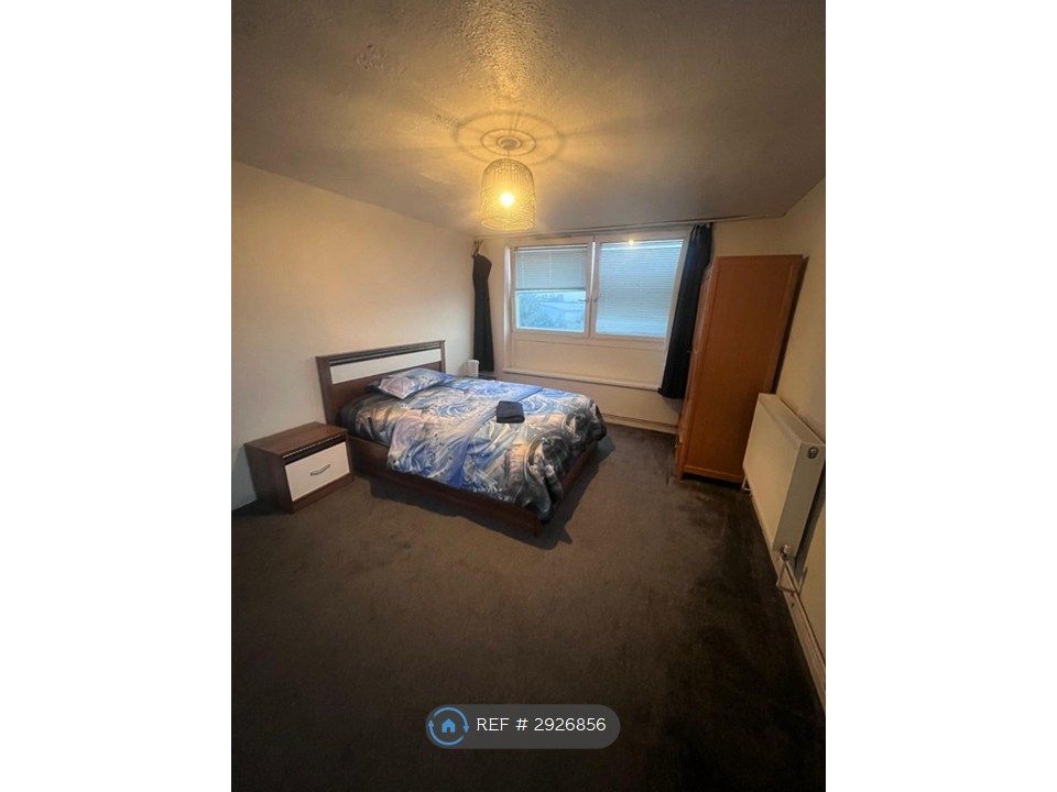 Property photo 3 of 4