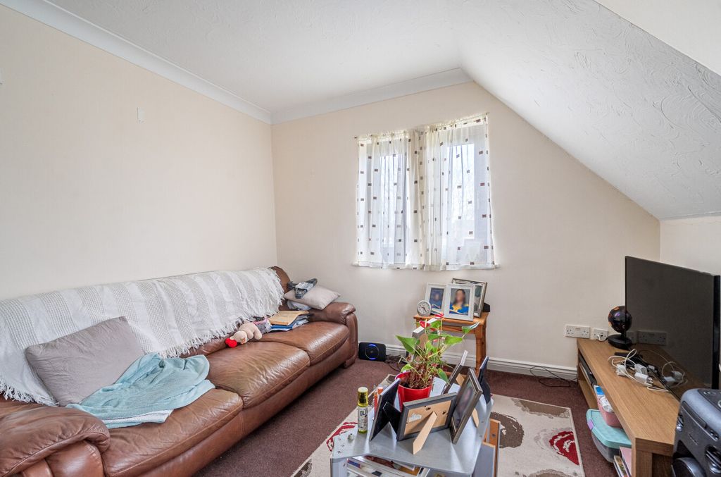 Property photo 3 of 15 1395753-5-6964c1F...