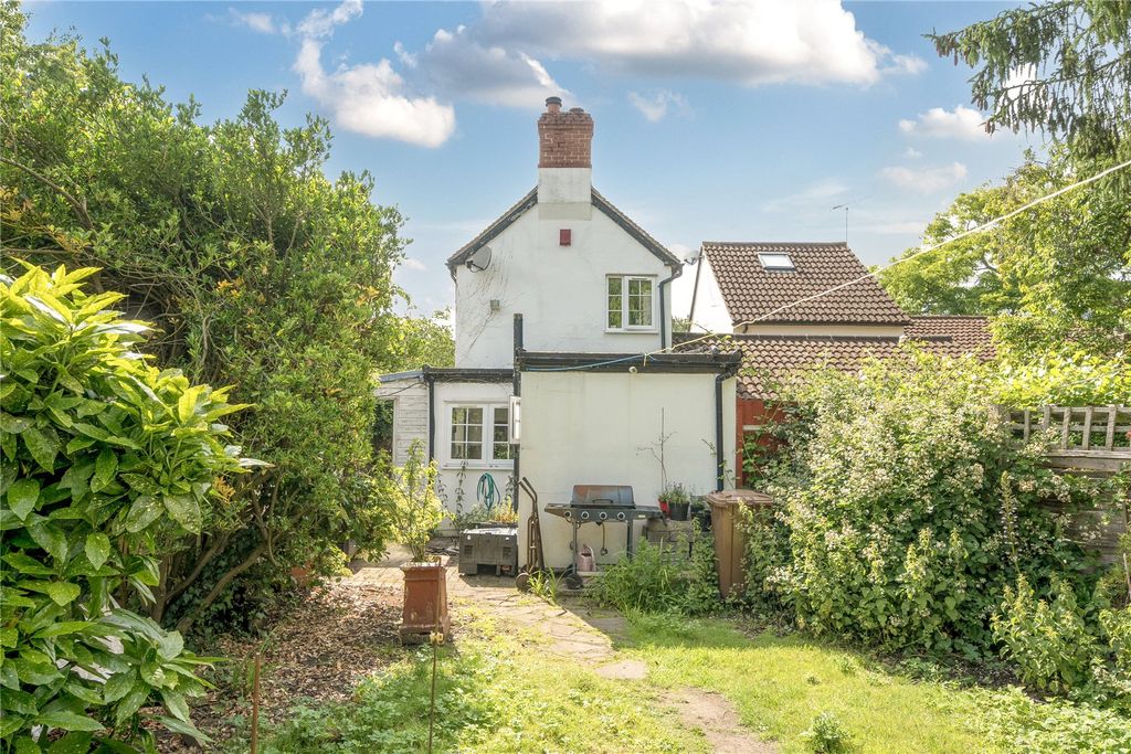Property photo 3 of 12 Picture No. 11