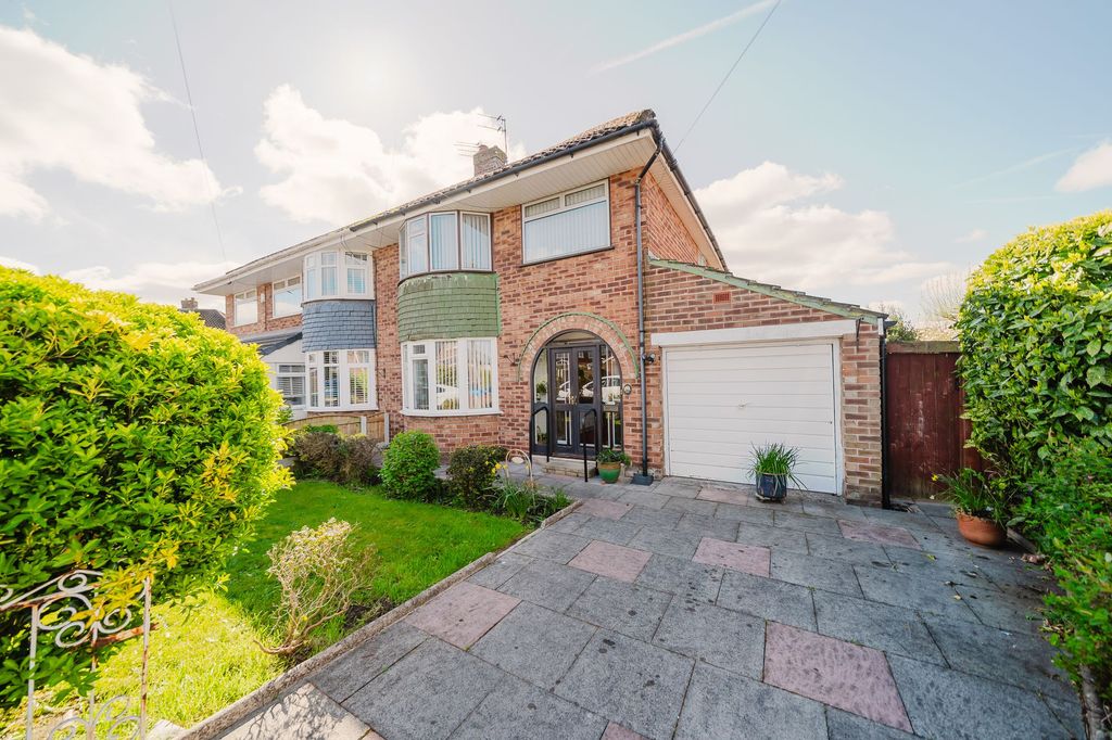 Property photo 1 of 23