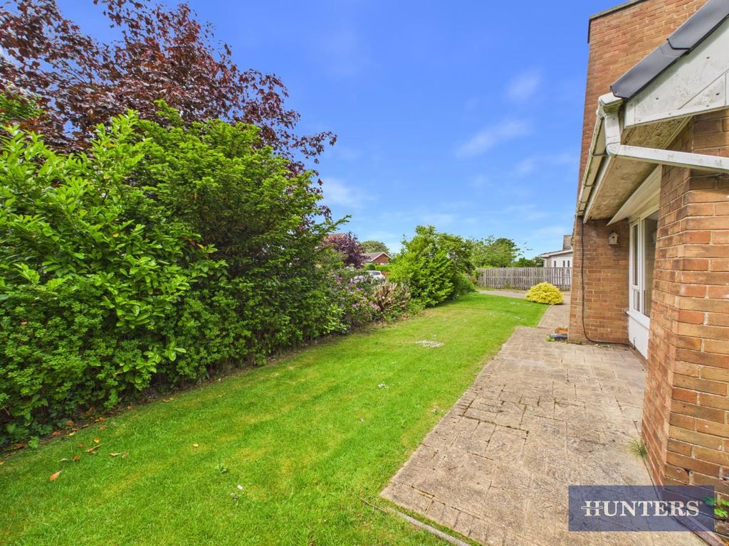 Additional image 8 of 4 bed detached bungalow for saleMuston Road, Filey YO14