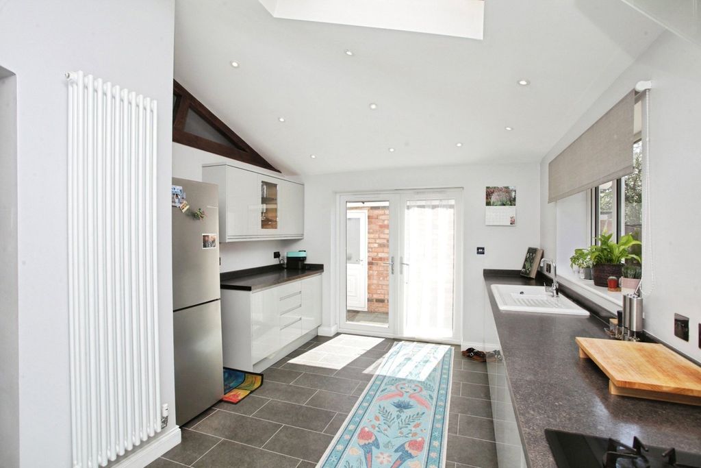 Property photo 3 of 20 Picture No. 03