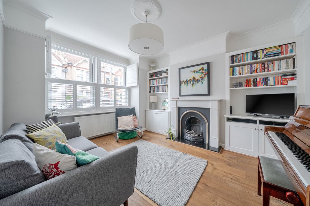 Property photo 2 of 16 1435349-1-69Cbcd5...