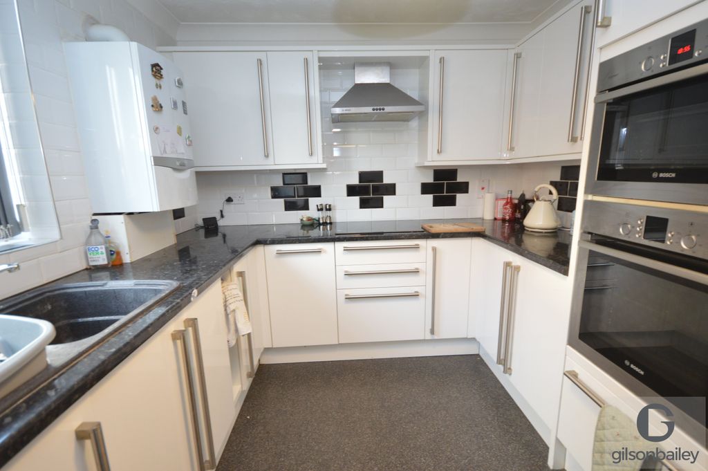 Property photo 2 of 10 Dsc_1357