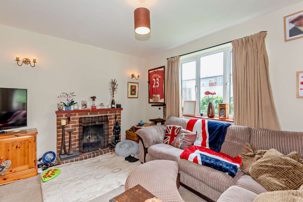 Property photo 3 of 7 Picture No. 08