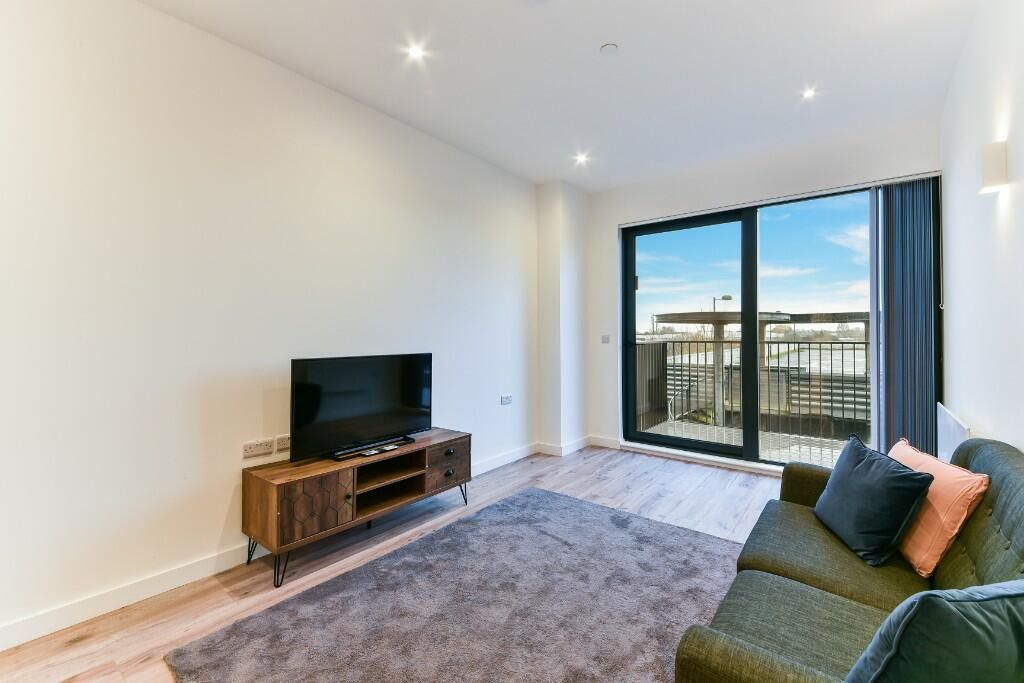 Property photo 1 of 6