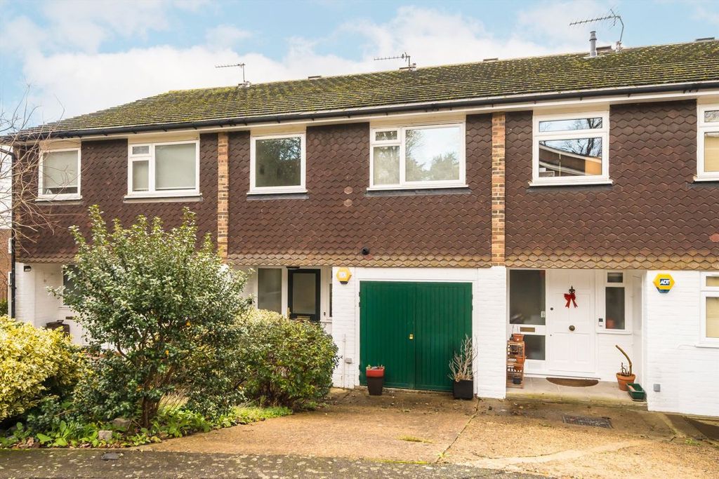 Property photo 1 of 6