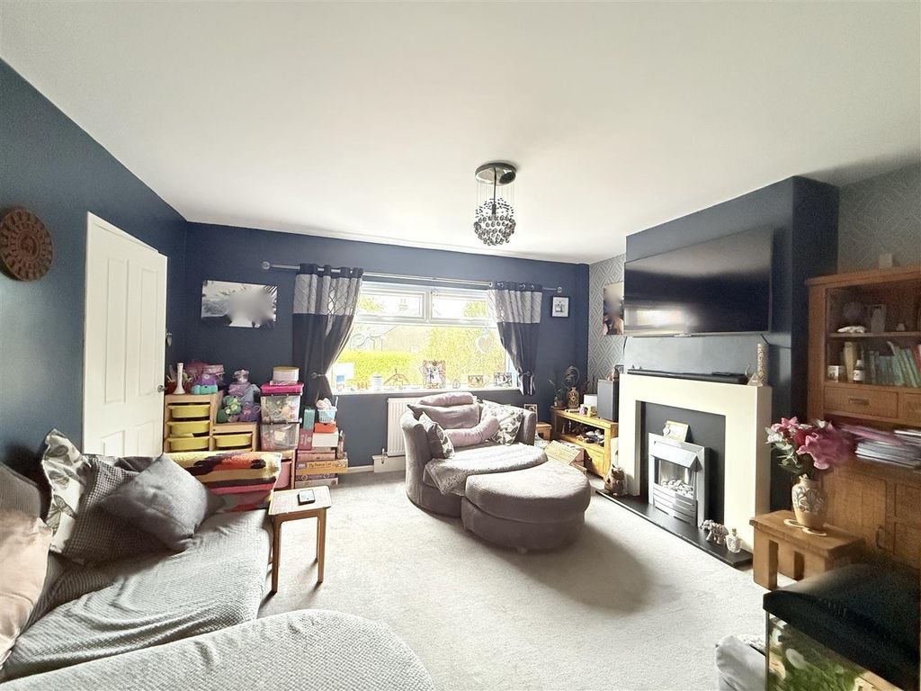 Property photo 3 of 15 Image 39.Jpeg