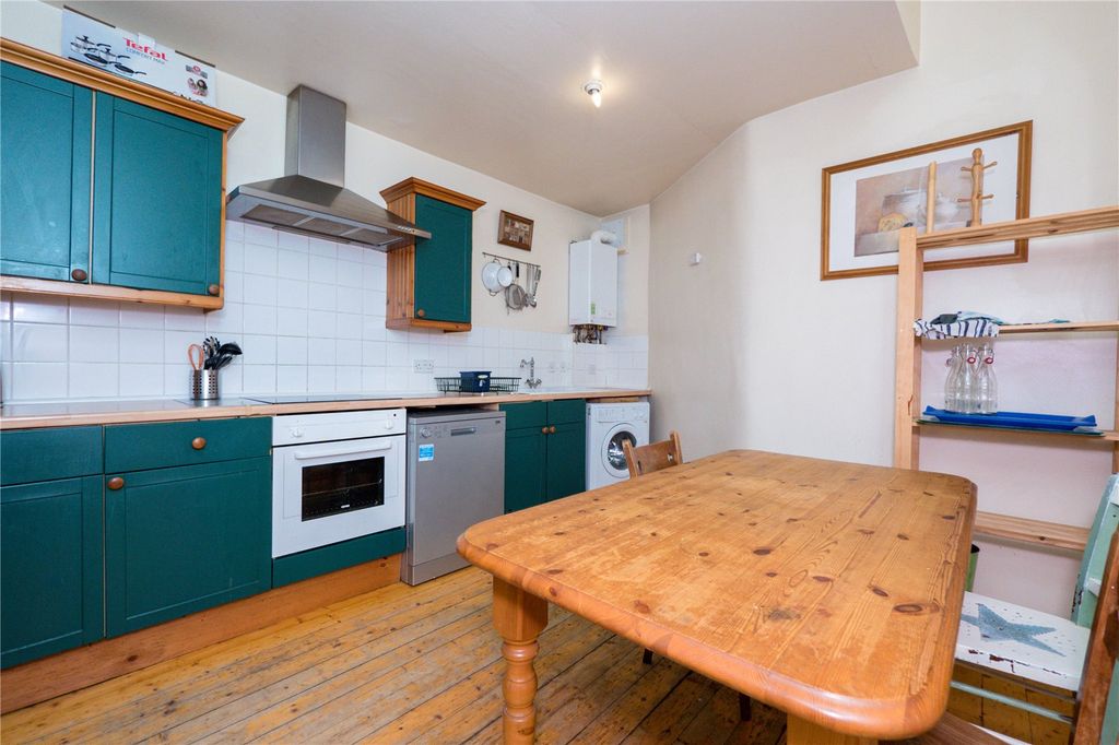 Property photo 2 of 9 Photo 2