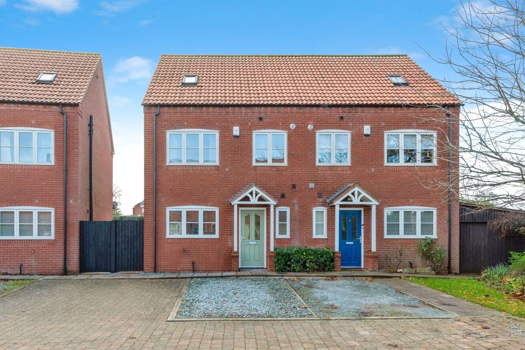 Property photo 1 of 19