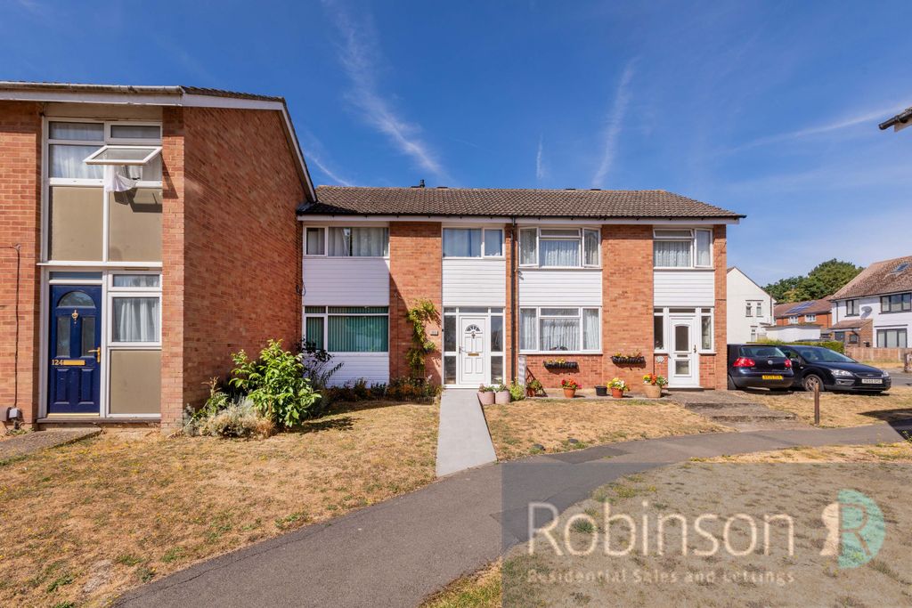 Property photo 1 of 14 122 Sunderland Road-6