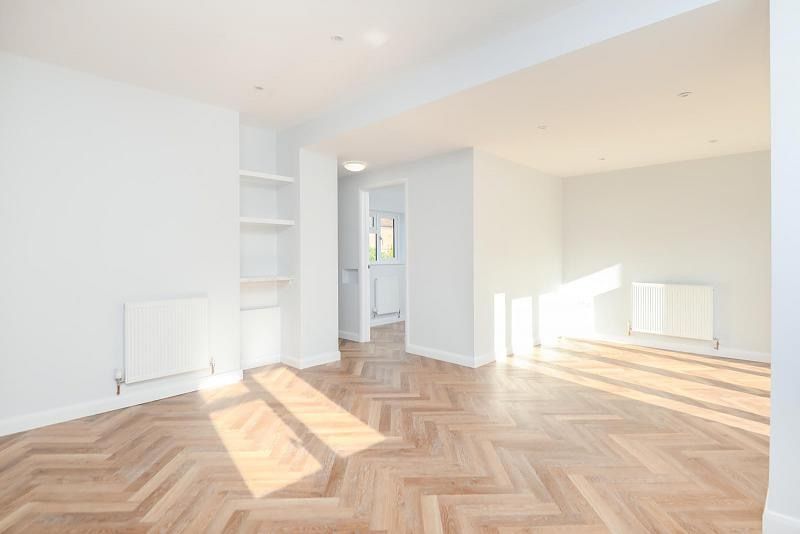 Property photo 2 of 20 429185