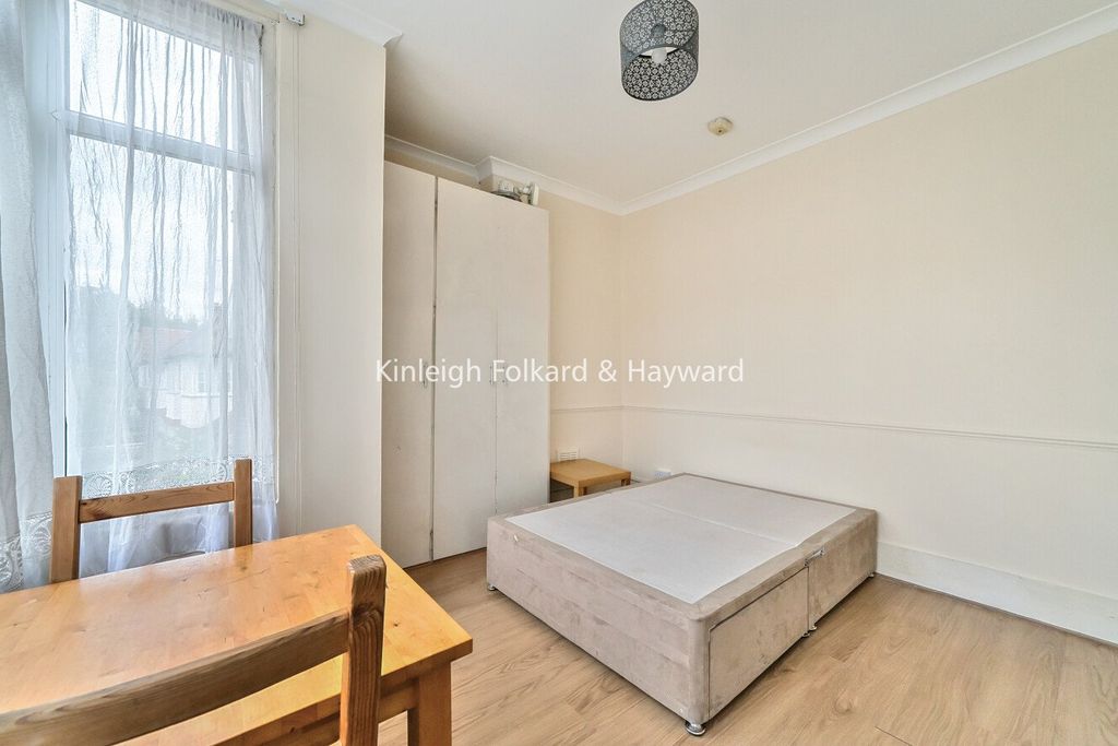 Property photo 2 of 13 Picture No. 04