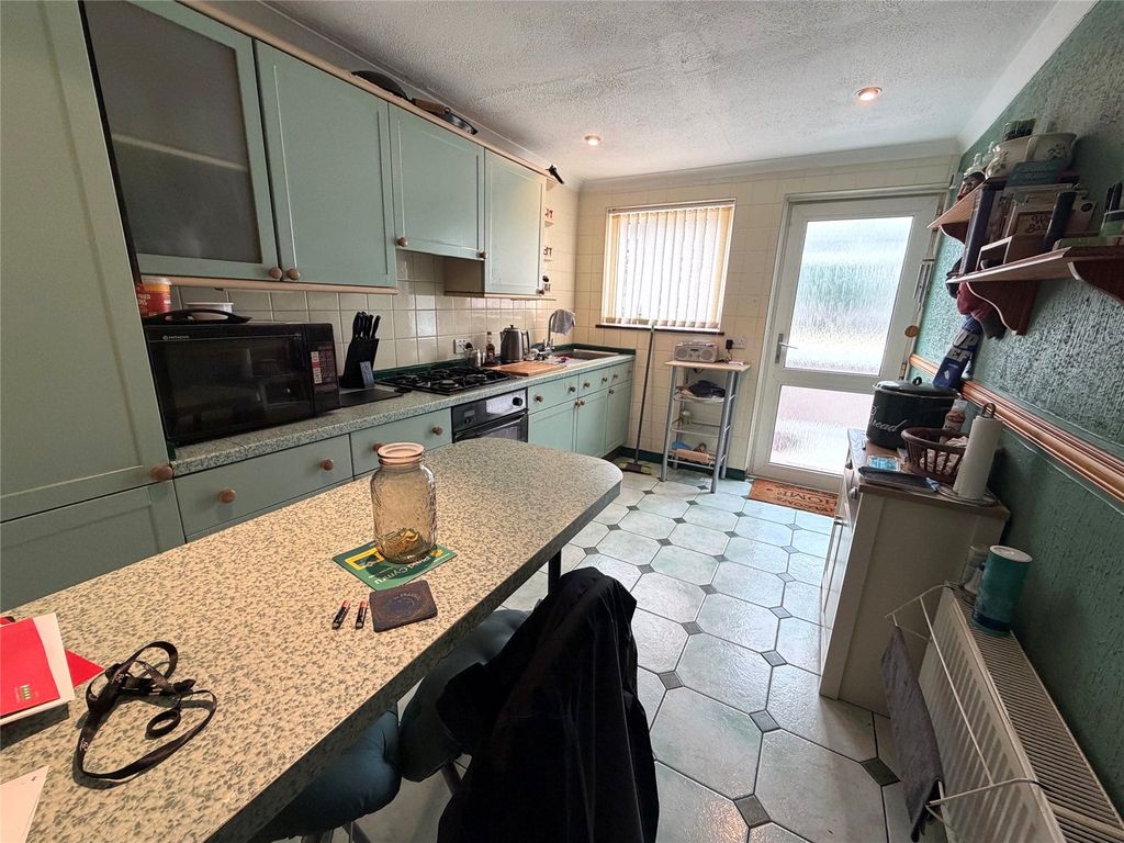 Property photo 2 of 17 Picture No. 06
